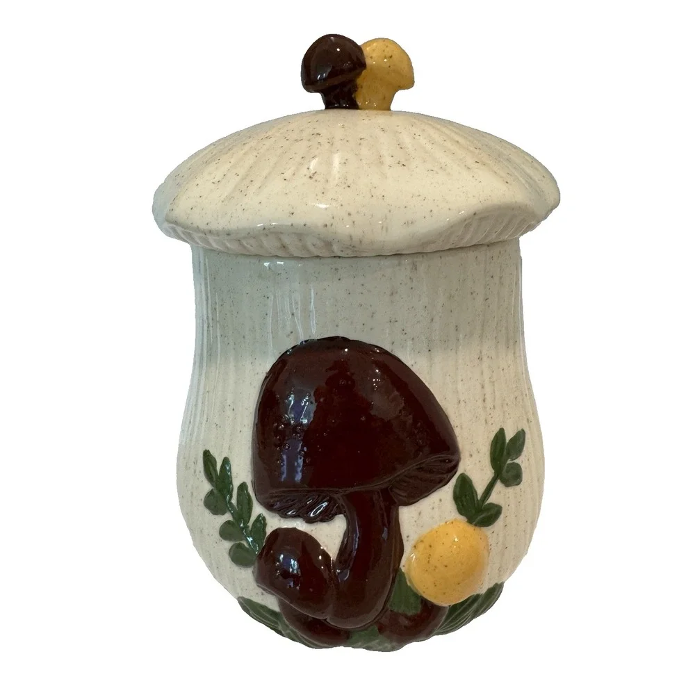 Arnels Large Mushroom Cookie Jar Canister Ceramic 10